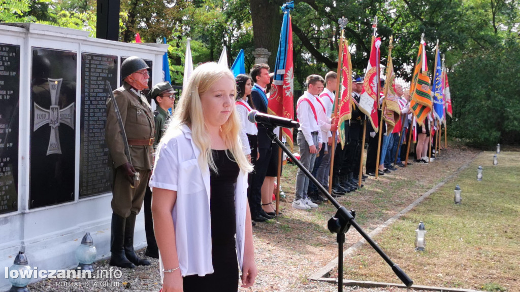 1 września w Łowiczu. Uroczystości na cmentarzu wojennym przy ul. Listopadowej