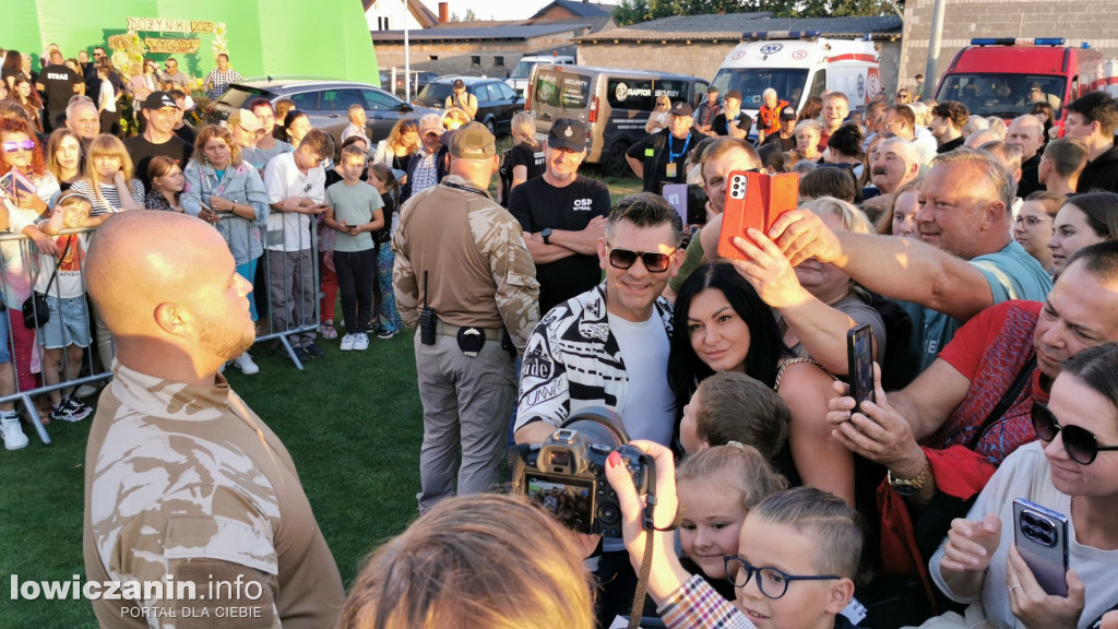 Zenek Martyniuk zaśpiewał i spotkał się z publicznoscią