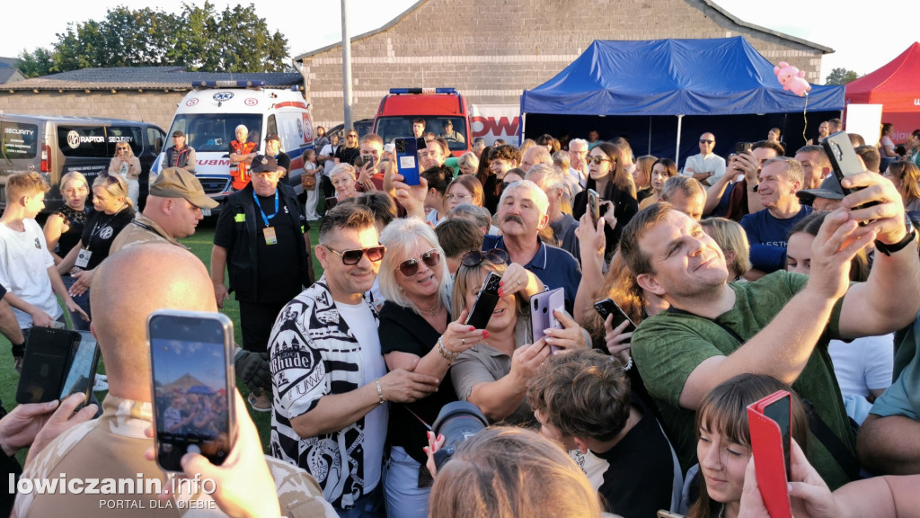 Zenek Martyniuk zaśpiewał i spotkał się z publicznoscią