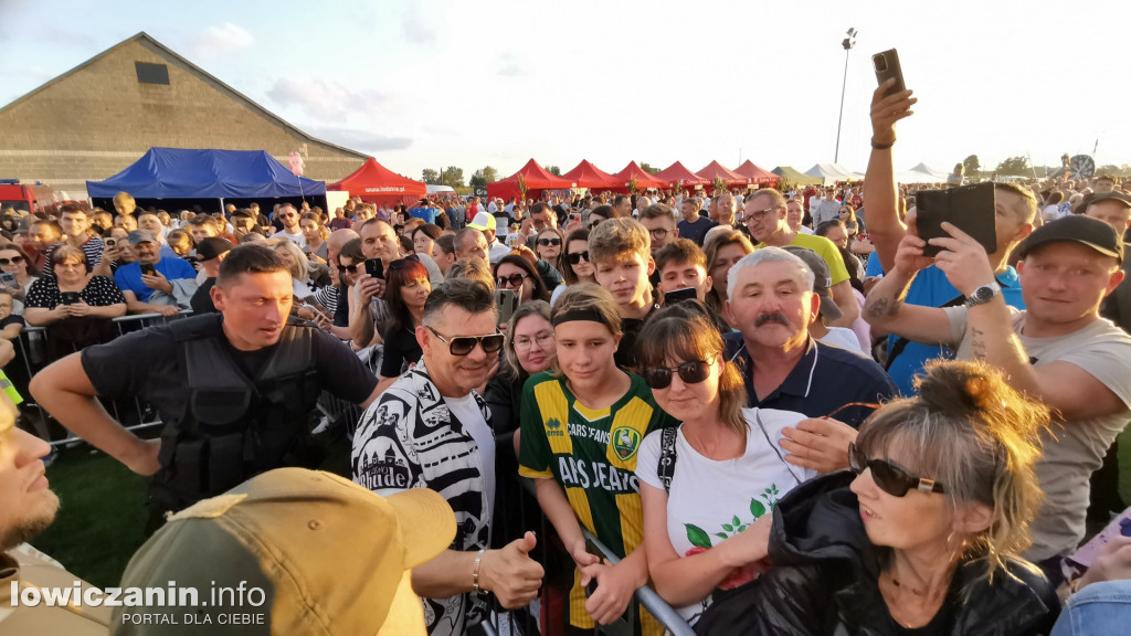 Zenek Martyniuk zaśpiewał i spotkał się z publicznoscią