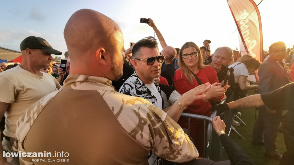 Zenek Martyniuk zaśpiewał i spotkał się z publicznoscią