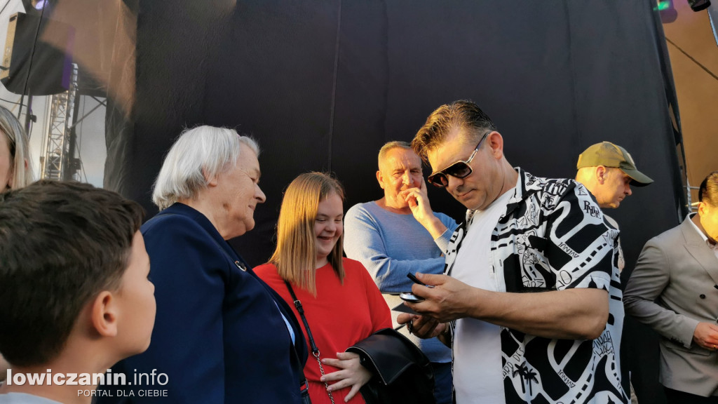 Zenek Martyniuk zaśpiewał i spotkał się z publicznoscią