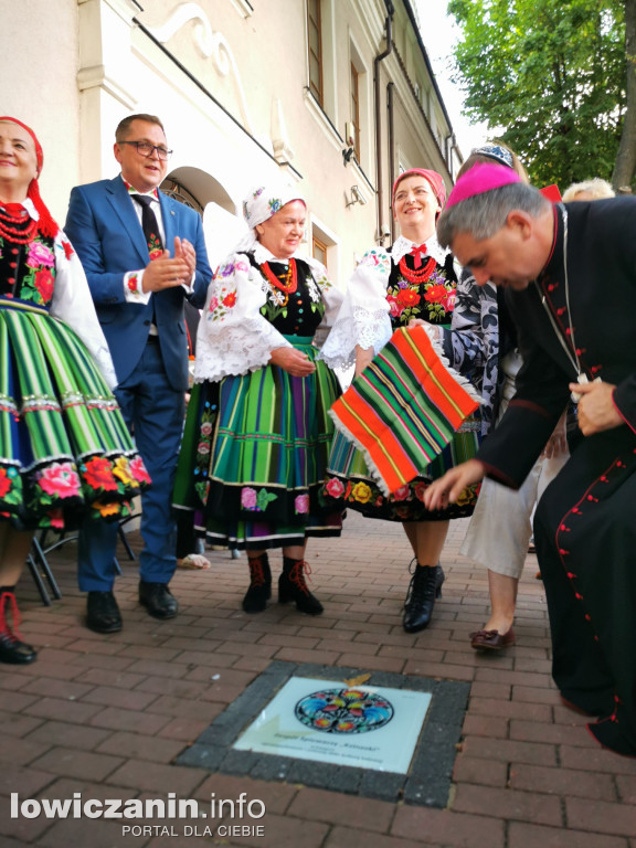 Odsłonięcie Gwiozd łowickich
