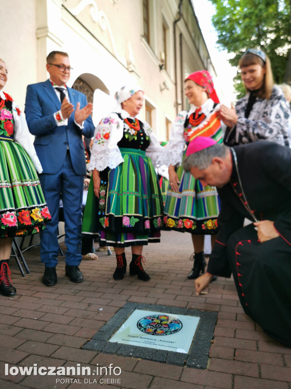 Odsłonięcie Gwiozd łowickich