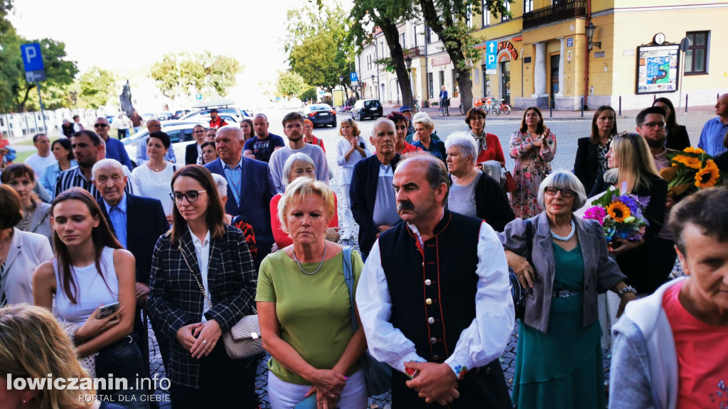 Odsłonięcie Gwiozd łowickich