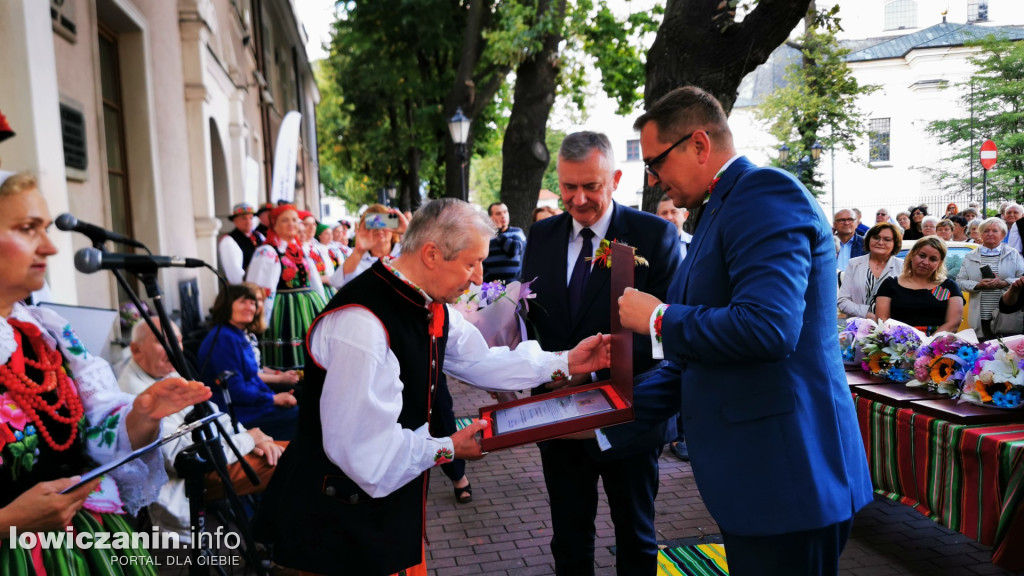 Odsłonięcie Gwiozd łowickich