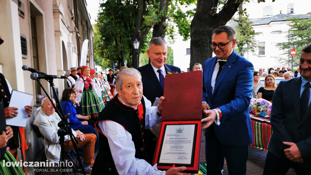 Odsłonięcie Gwiozd łowickich