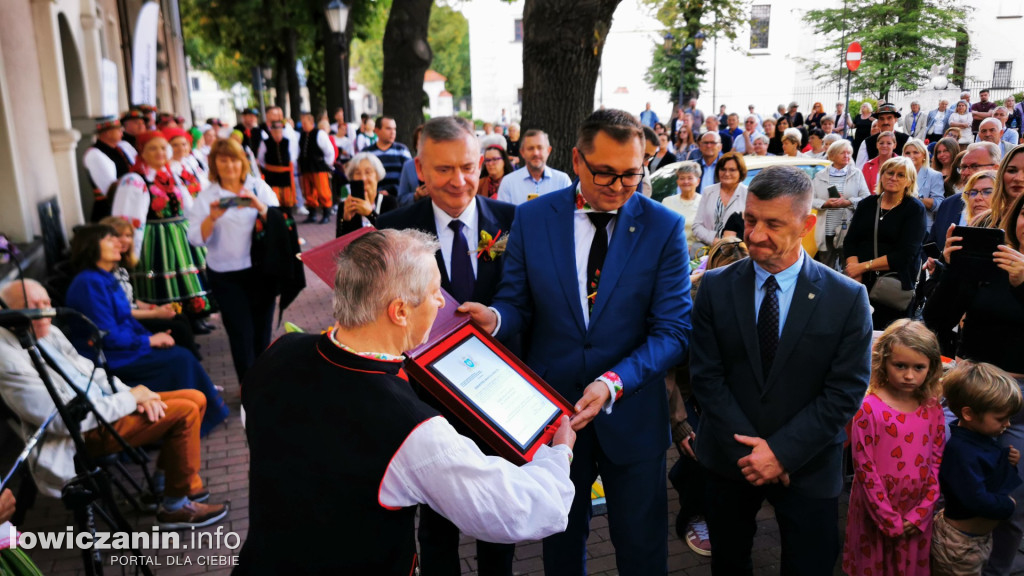 Odsłonięcie Gwiozd łowickich