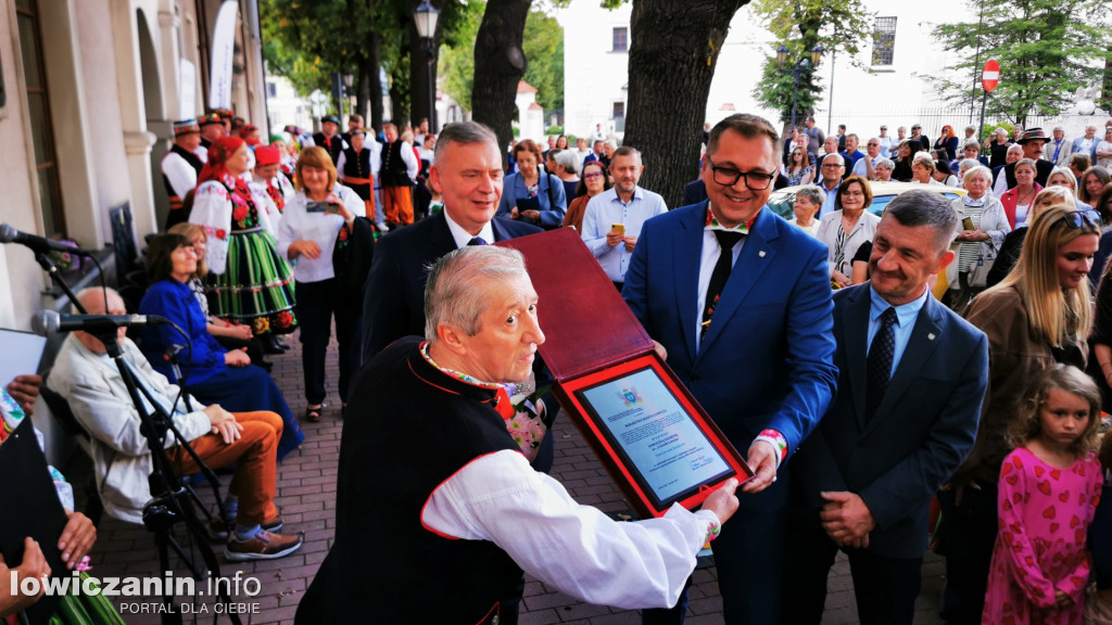 Odsłonięcie Gwiozd łowickich