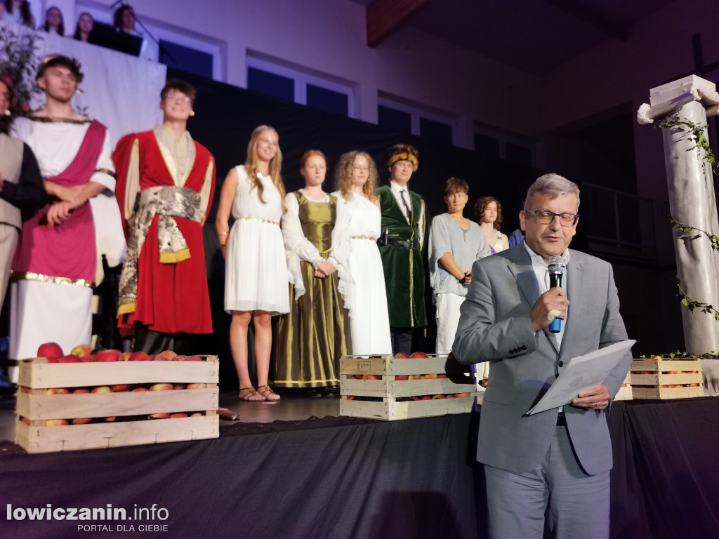 Odprawa posłów greckich w Pijarskiej w Łowiczu