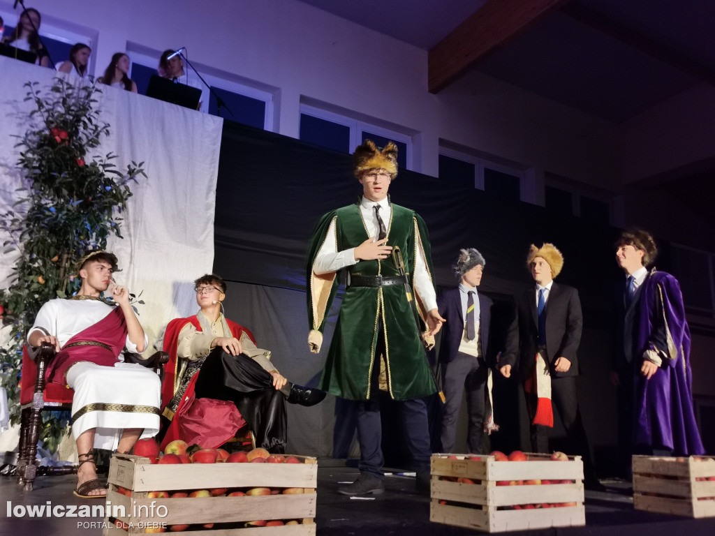 Odprawa posłów greckich w Pijarskiej w Łowiczu