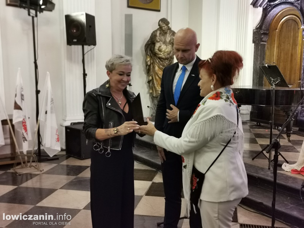 Kogo odznaczyła łowicka Solidarność?
