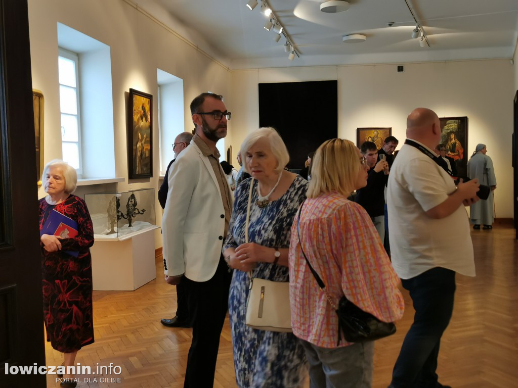 Skarby łowickich bernardynek w Muzeum w Łowiczu