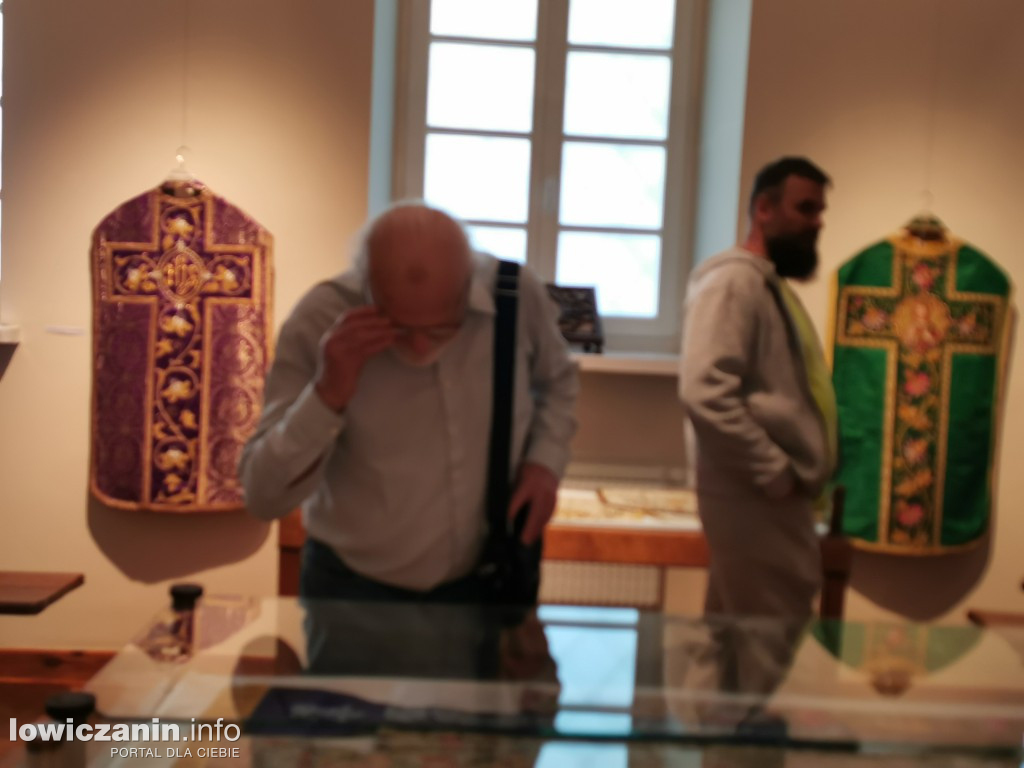 Skarby łowickich bernardynek w Muzeum w Łowiczu