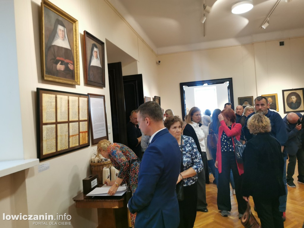Skarby łowickich bernardynek w Muzeum w Łowiczu