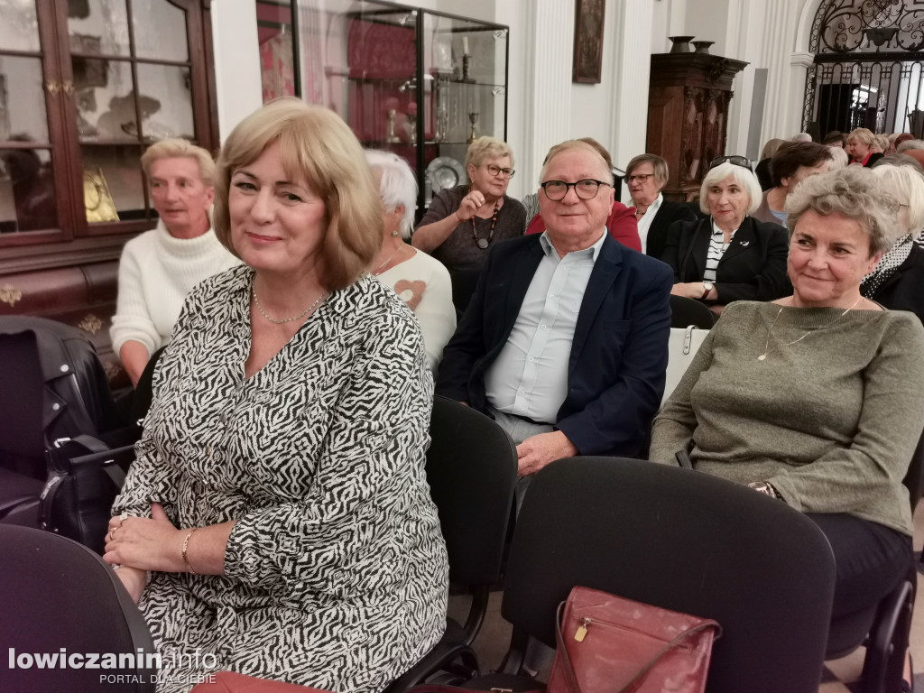 Seniorzy zainagurowali nowy rok akademicki w Łowiczu