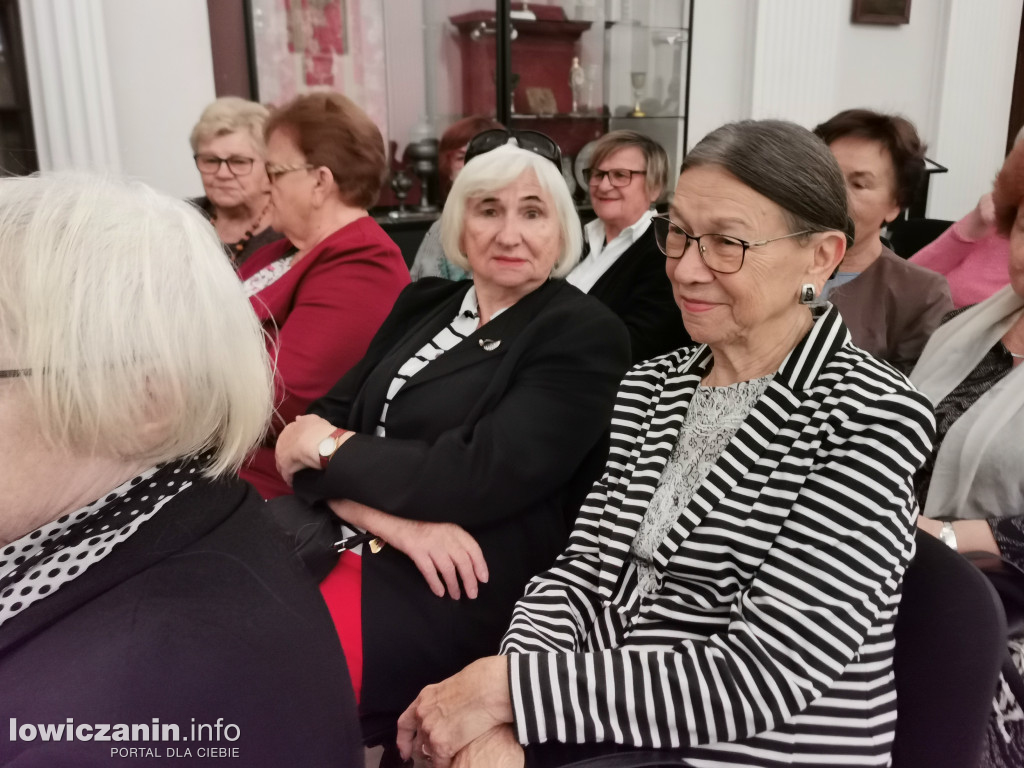 Seniorzy zainagurowali nowy rok akademicki w Łowiczu