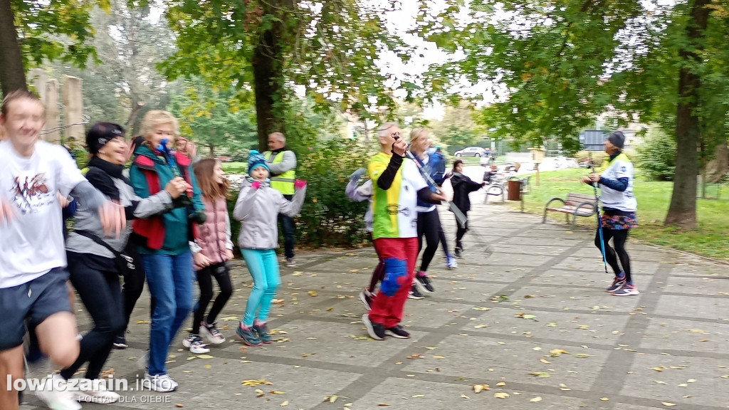 Weekend seniora z kulturą na Parkrunie w Łowiczu