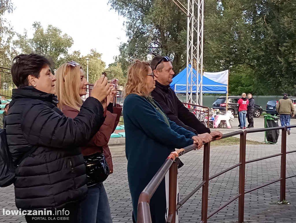 Muzyka, taniec i... pustki na widowni