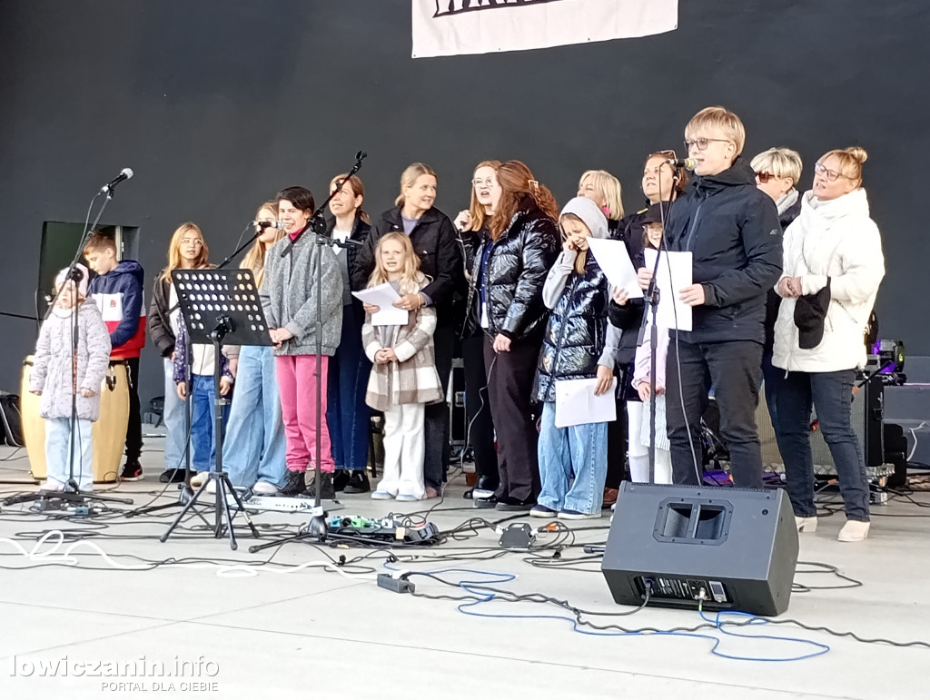 Muzyka, taniec i... pustki na widowni