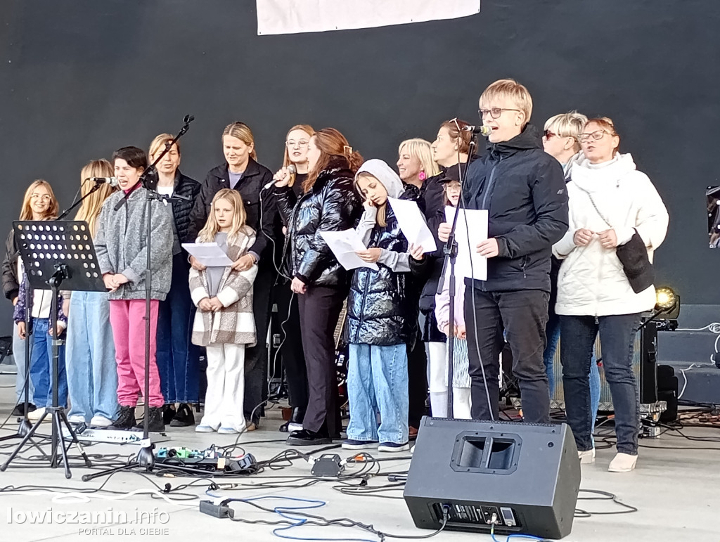 Muzyka, taniec i... pustki na widowni