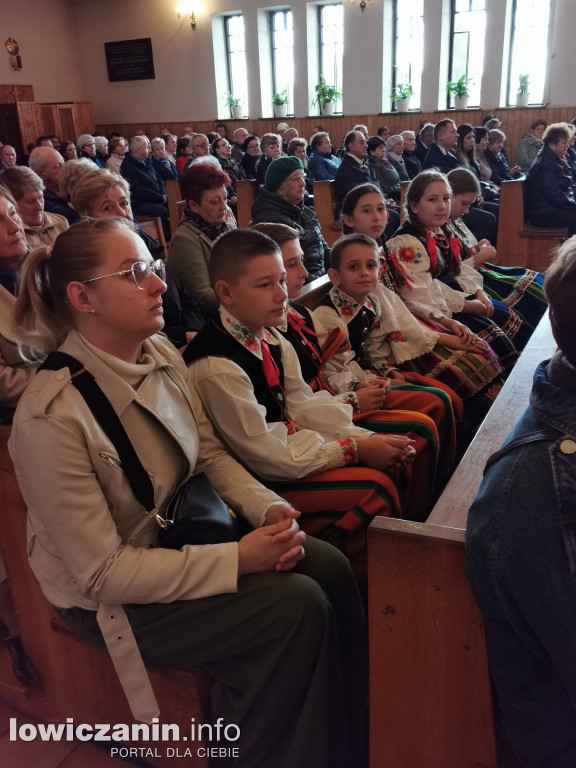 Abp Wacław Depo w parafii Boczki Chełmońskie