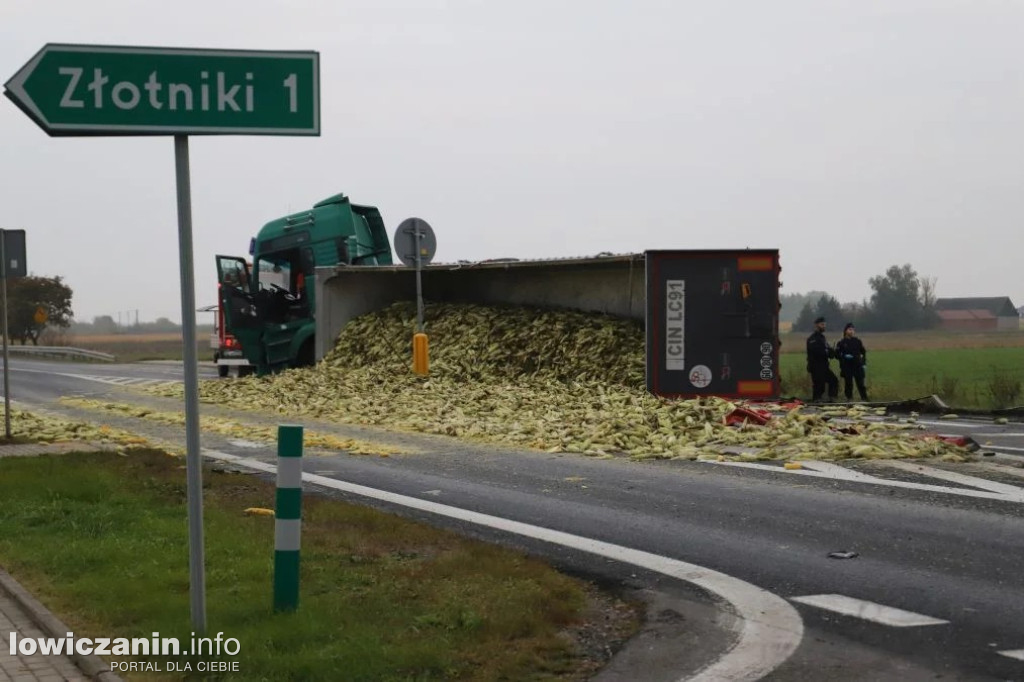 Zderzenie ciężarówek na DK 92