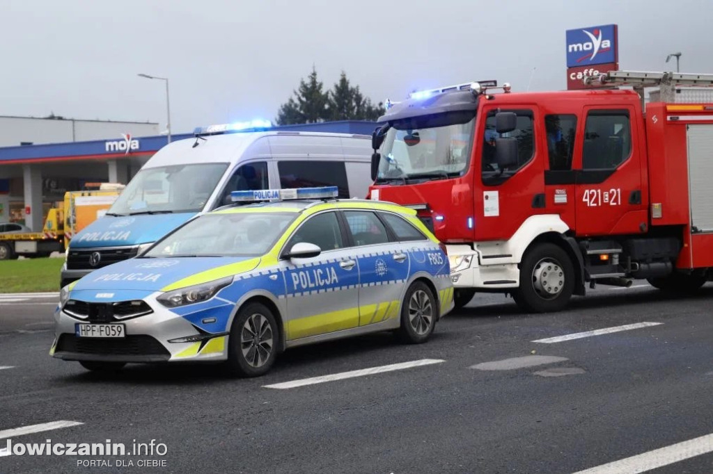 Zderzenie ciężarówek na DK 92