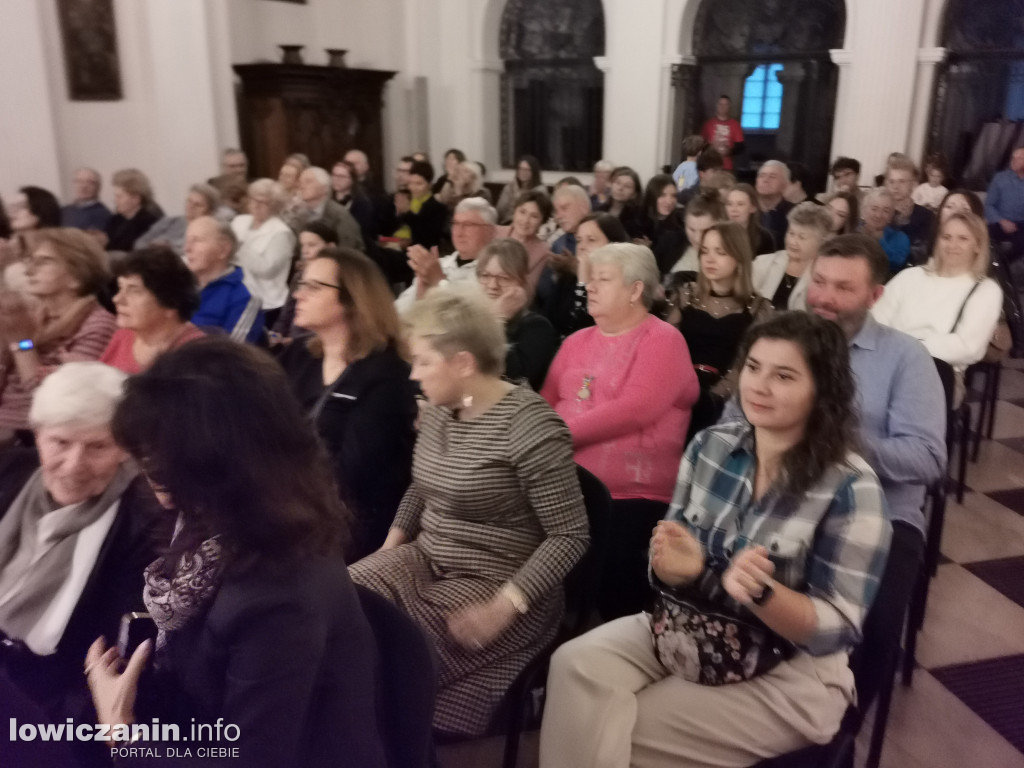 Muzyczna podróż z Malwiną Ciesielską