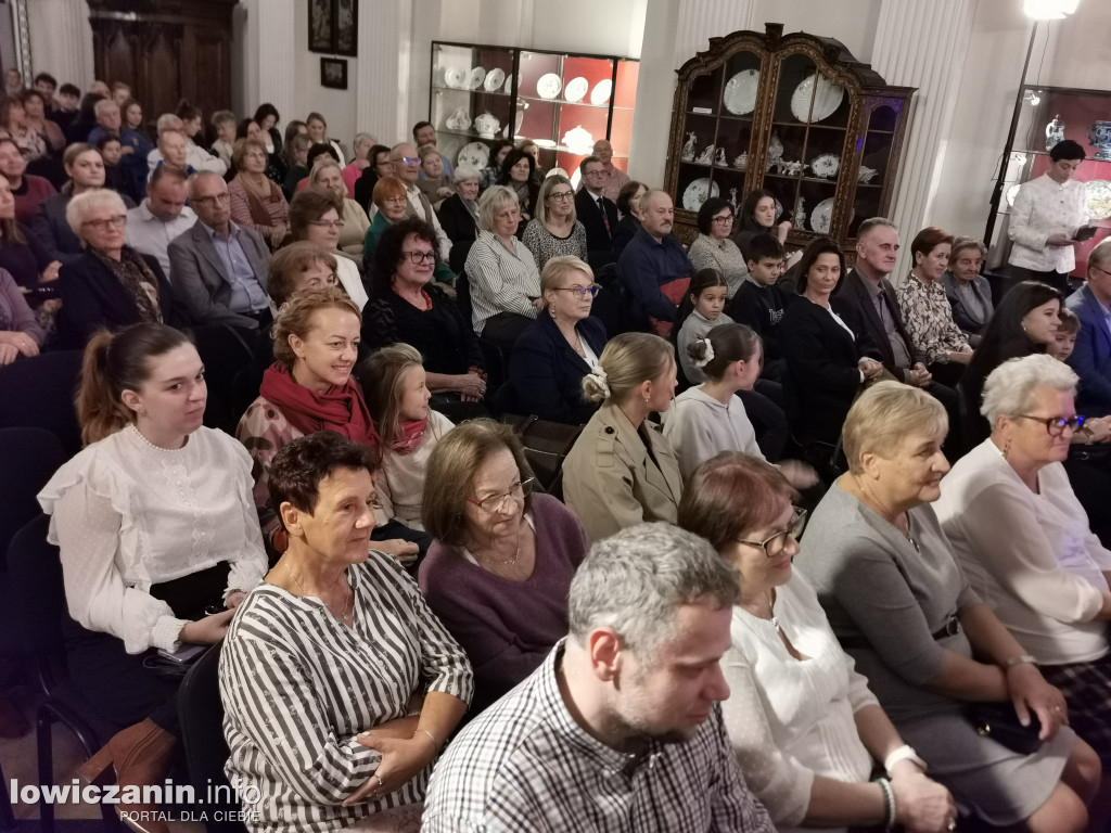 Muzyczna podróż z Malwiną Ciesielską