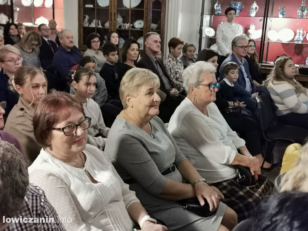 Muzyczna podróż z Malwiną Ciesielską