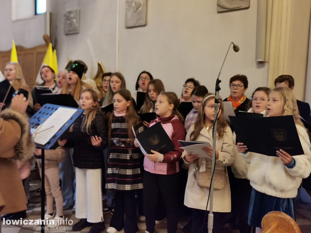 Koncert Papieski w kościele Świętego Ducha w Łowiczu