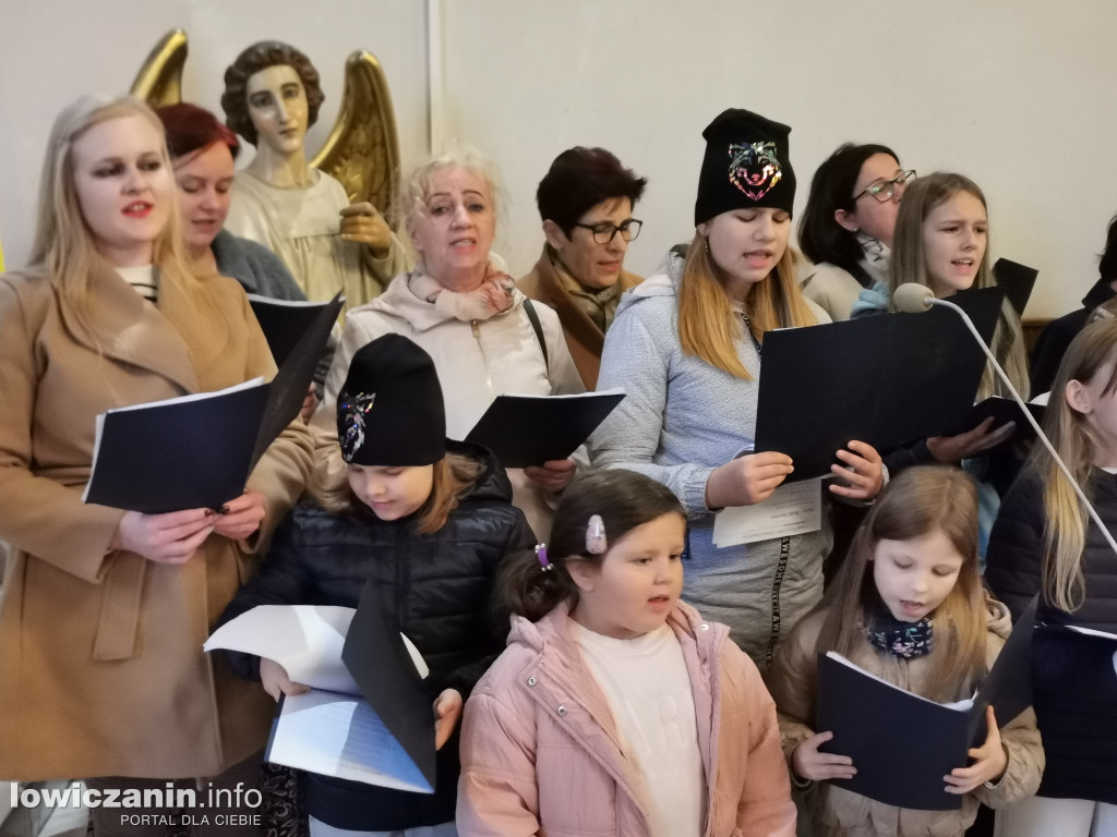 Koncert Papieski w kościele Świętego Ducha w Łowiczu