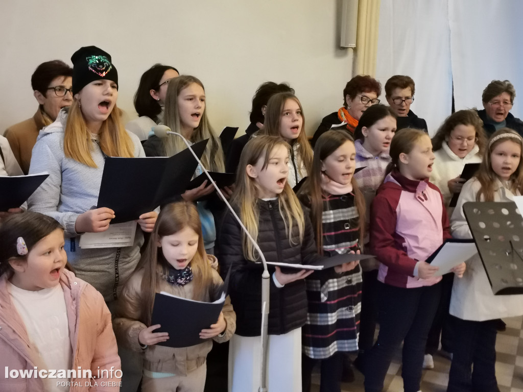 Koncert Papieski w kościele Świętego Ducha w Łowiczu