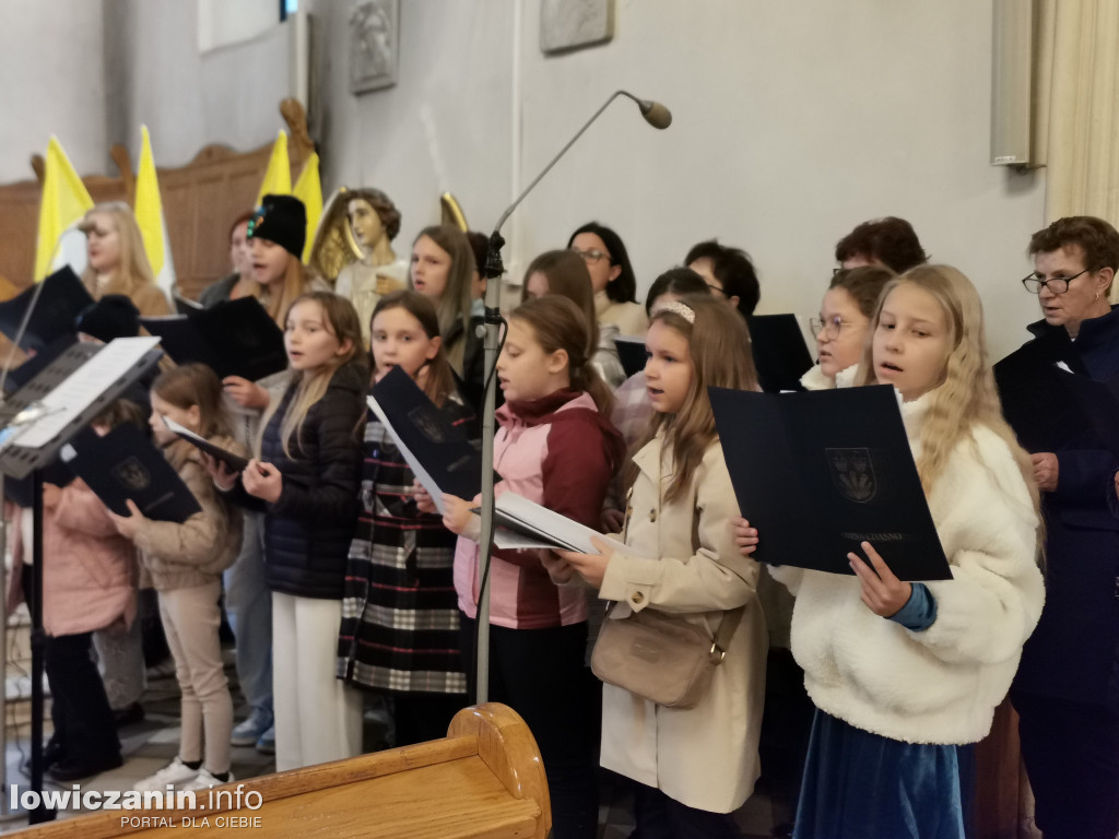Koncert Papieski w kościele Świętego Ducha w Łowiczu
