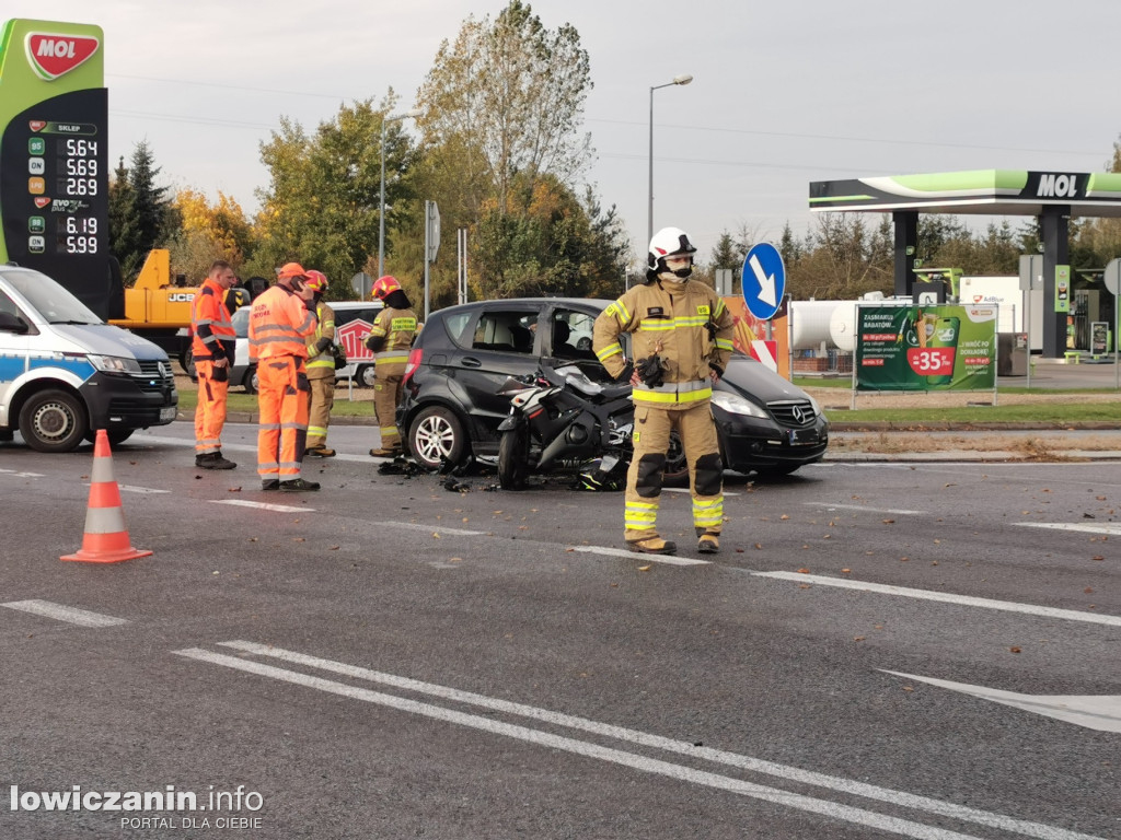 Wypadek w Kompinie. Poszkodowany motocyklista