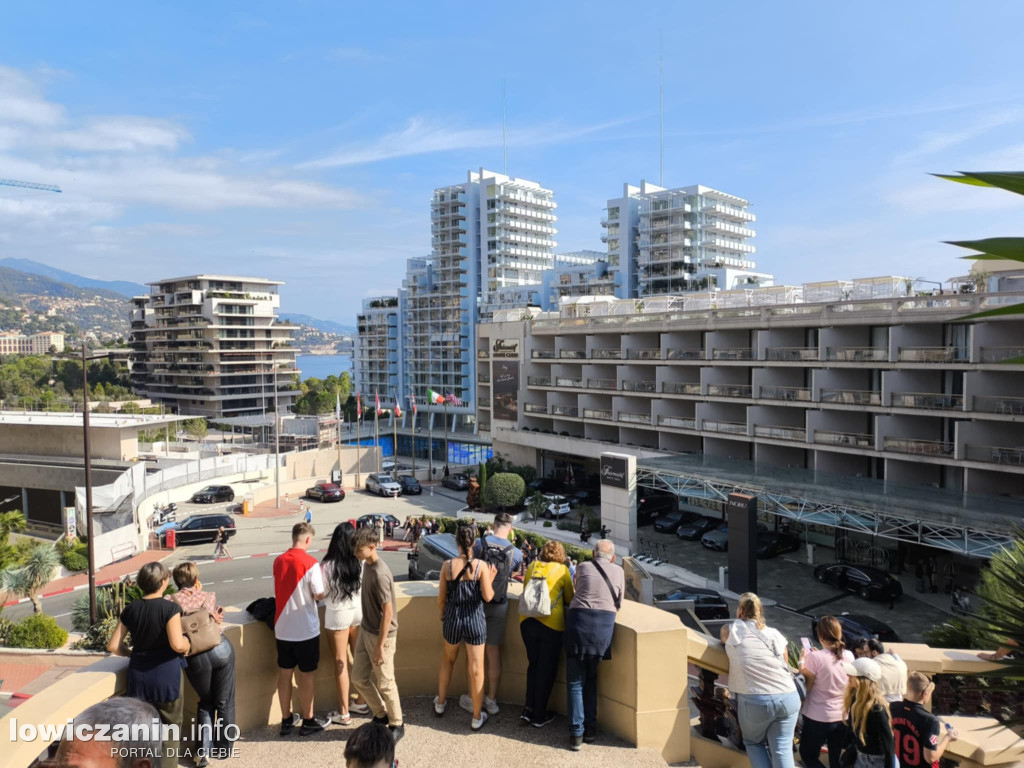 Uczniowie I LO w Łowiczu zwiedzili Francję i Hiszpanię
