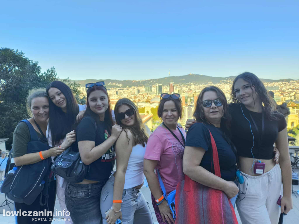 Uczniowie I LO w Łowiczu zwiedzili Francję i Hiszpanię