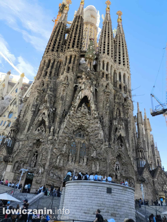 Uczniowie I LO w Łowiczu zwiedzili Francję i Hiszpanię