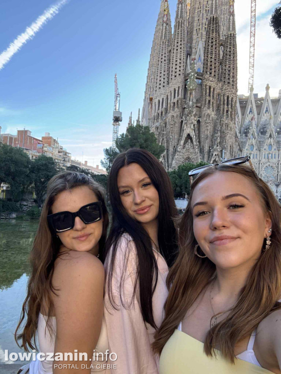 Uczniowie I LO w Łowiczu zwiedzili Francję i Hiszpanię