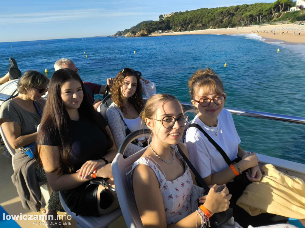 Uczniowie I LO w Łowiczu zwiedzili Francję i Hiszpanię