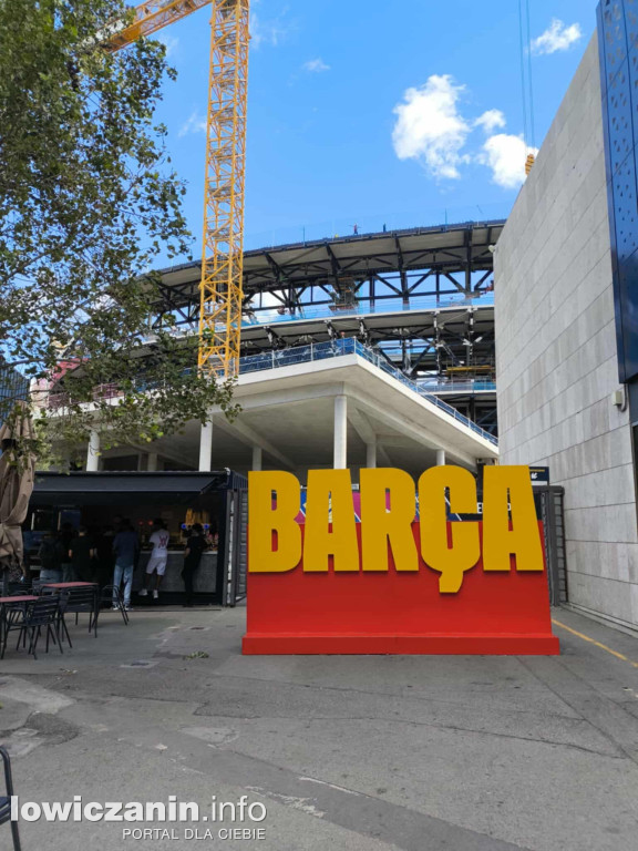 Uczniowie I LO w Łowiczu zwiedzili Francję i Hiszpanię