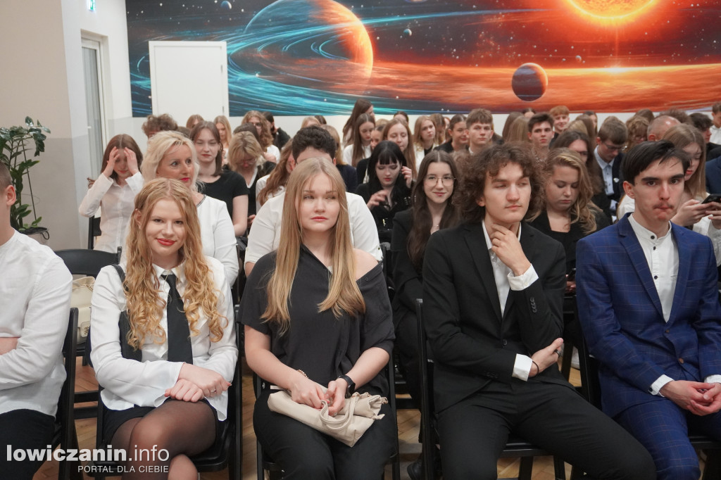 Stypendia starosty łowickiego