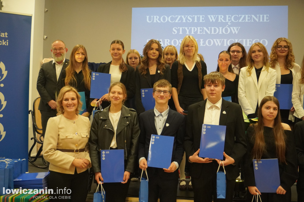 Stypendia starosty łowickiego