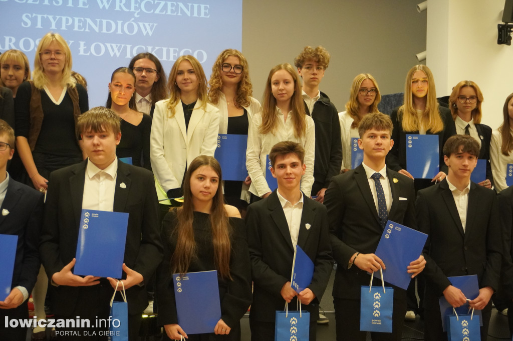 Stypendia starosty łowickiego