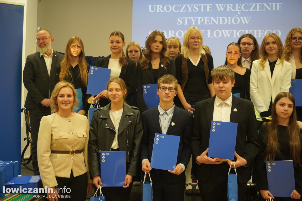 Stypendia starosty łowickiego