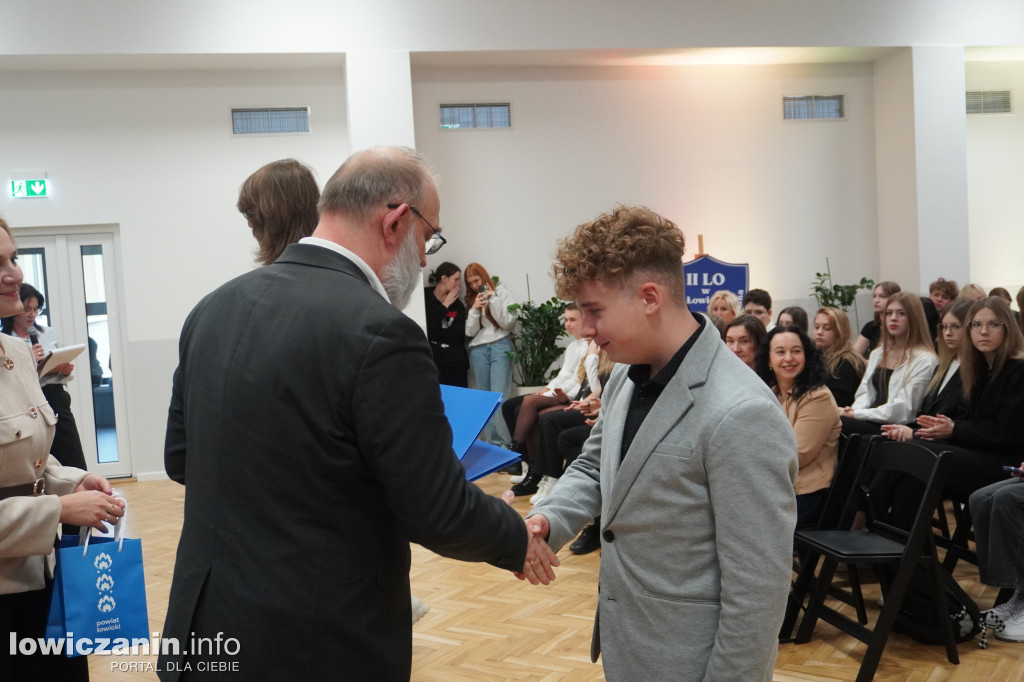 Stypendia starosty łowickiego