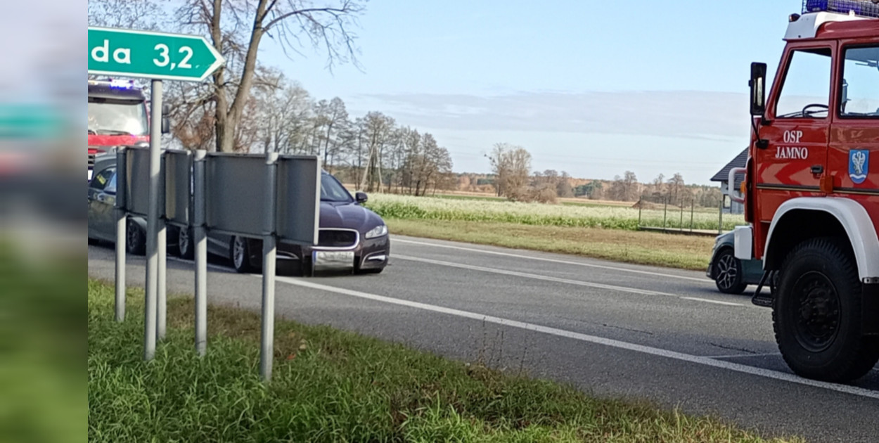 BMW uderzyło w Jaguara