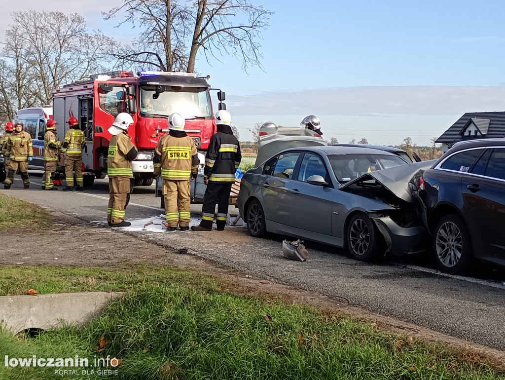 BMW uderzyło w Jaguara