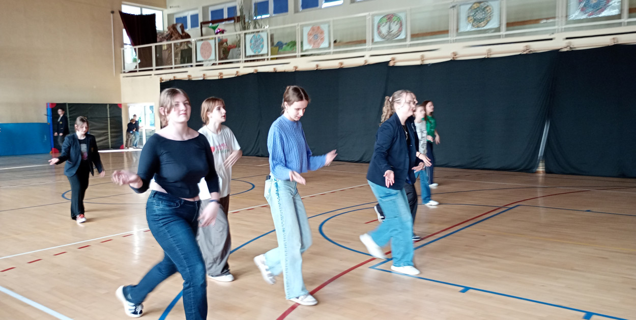 Tańce pijarskie w Łowiczu